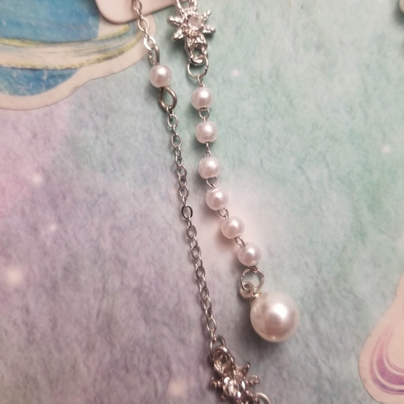 Rhinestone Pearl Moon Earrings - Picture 4 of 4